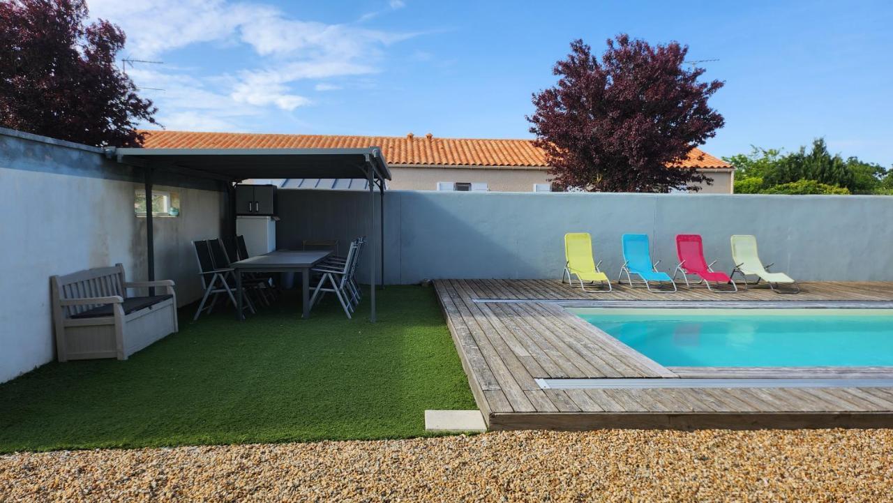 Studio 3 Personnes Avec Piscine Apartment Sainte-Soulle Exterior photo